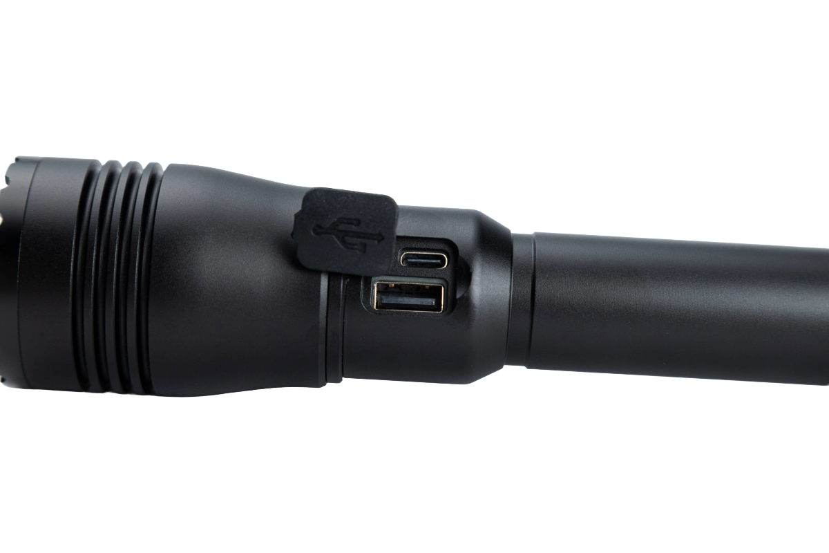 Laser-Tron | 250 Lumen | Wiederaufladbare LEP-Zoom-Taschenlampe